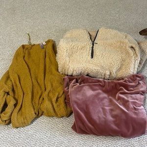 Sweater bundle